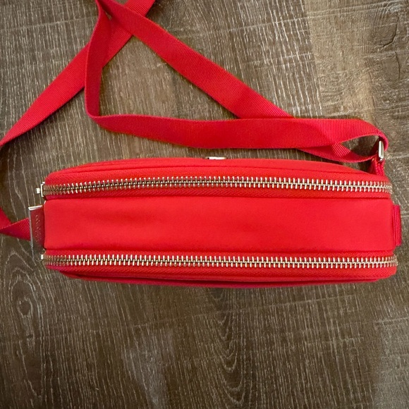 Lululemon crossbody - Picture 6 of 6